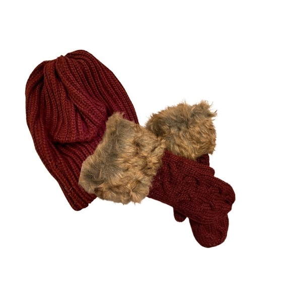 Call It Spring by Aldo - Ladies - Knit Faux Fur Mittens & Hat Set - NWT - Picture 1 of 13